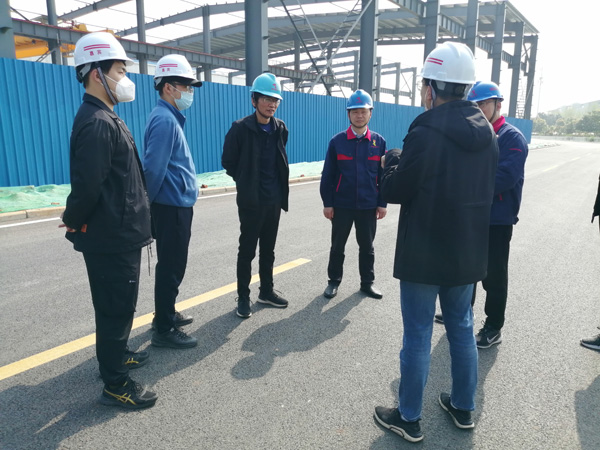 市生态环境局到欧美无码
检查环保工作