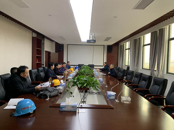 公司领导到江西汇盈电解项目指导工作 公司领导到江西汇盈电解项目指导工作