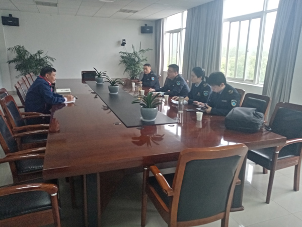 市卫生监督局到欧美无码
开展检查工作 