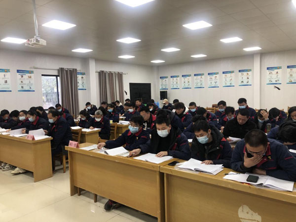 第二建筑工程事业部召开会议部署工作 第二建筑工程事业部召开会议部署工作