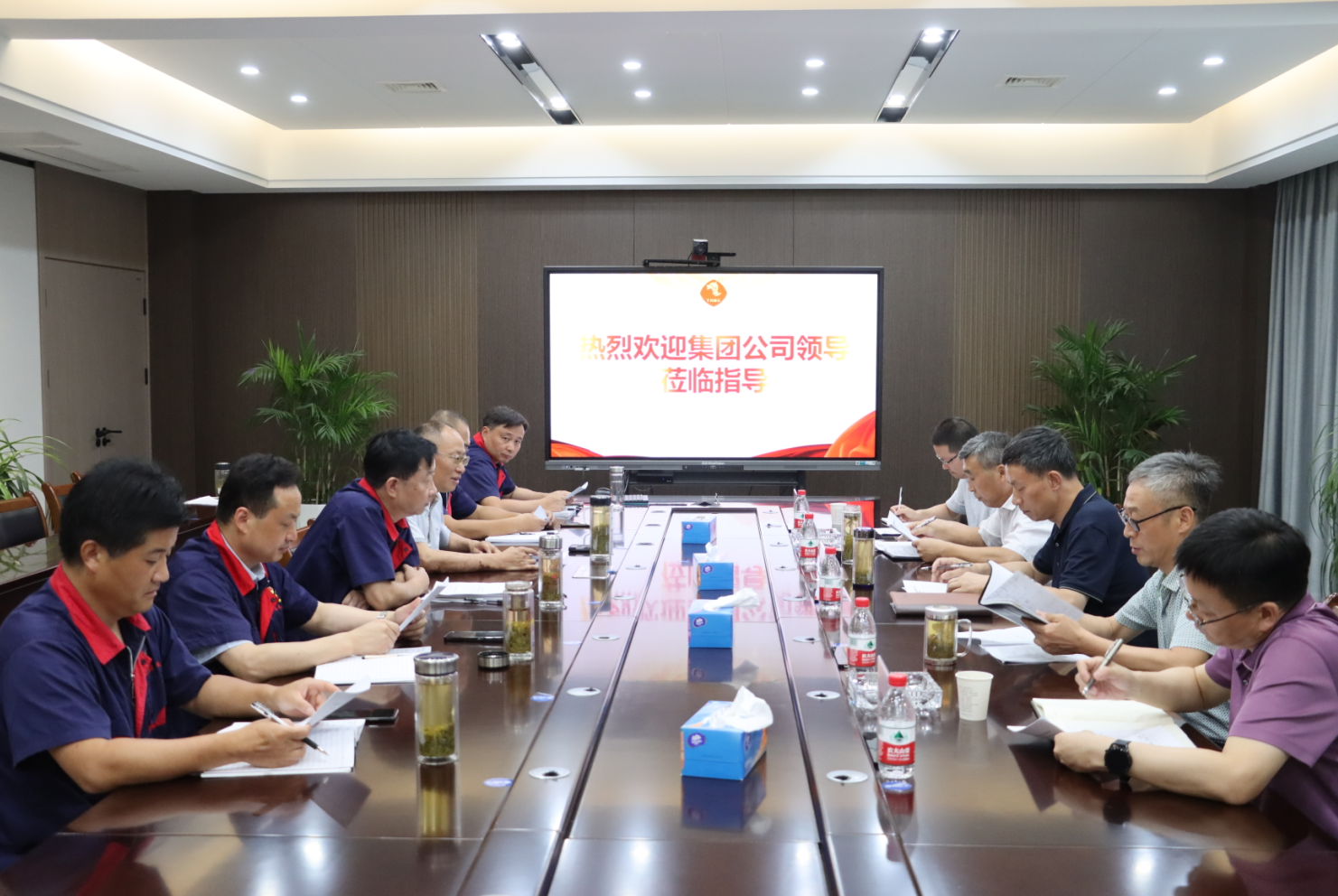 集团公司总经理丁士启到公司调研 集团公司总经理丁士启到公司调研