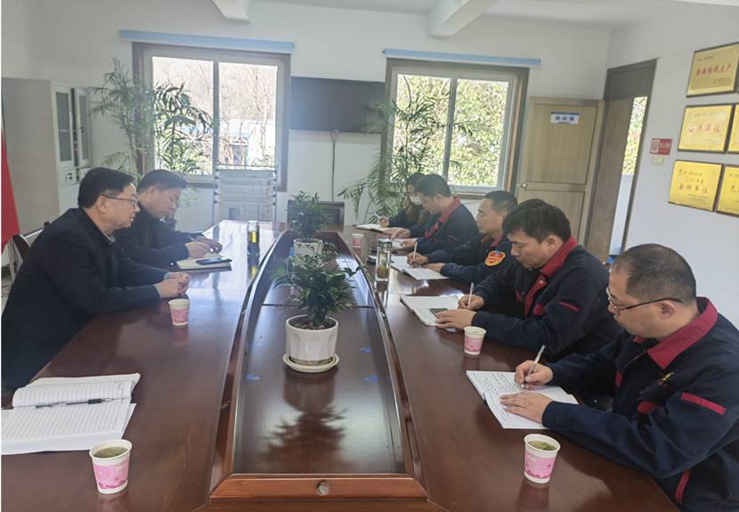 王伍升到商品混凝土公司调研 王伍升到商品混凝土公司调研