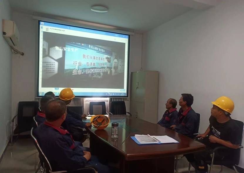 商品混凝土公司开展“安全生产月”活动 商品混凝土公司开展“安全生产月”活动