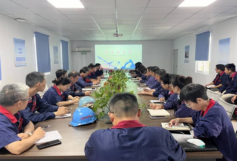 铜基新材料项目指挥部开展“筑安话安全”宣讲活动 铜基新材料项目指挥部开展“筑安话安全”宣讲活动